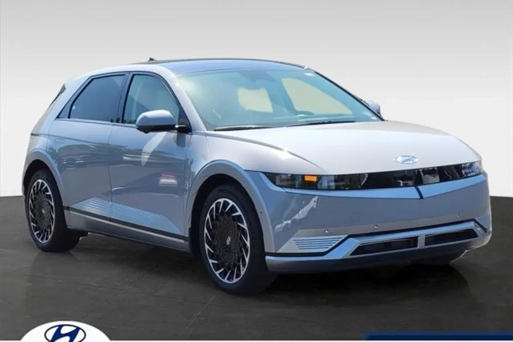 2024 Hyundai Ioniq 5 Limited photo 1