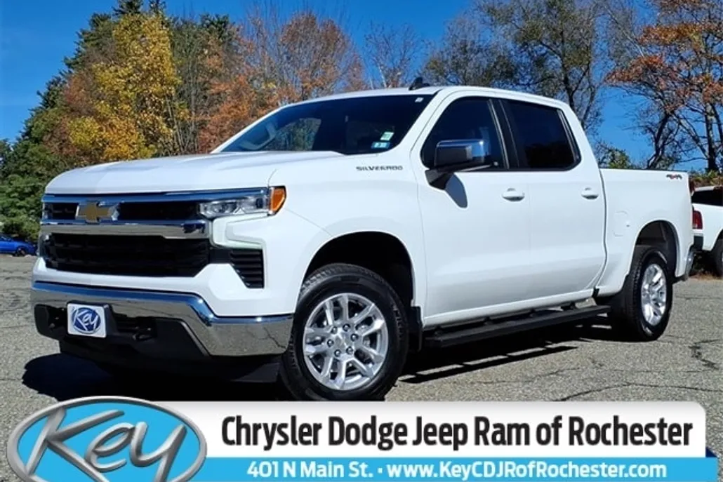 2022 Chevrolet Silverado 1500 LT photo 1