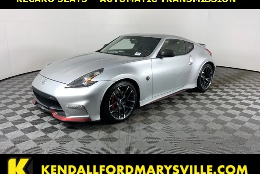 2017 Nissan 370Z Nismo photo 1