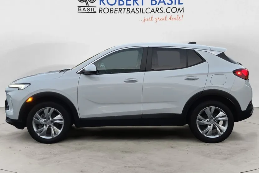2024 Buick Encore GX Preferred photo 1