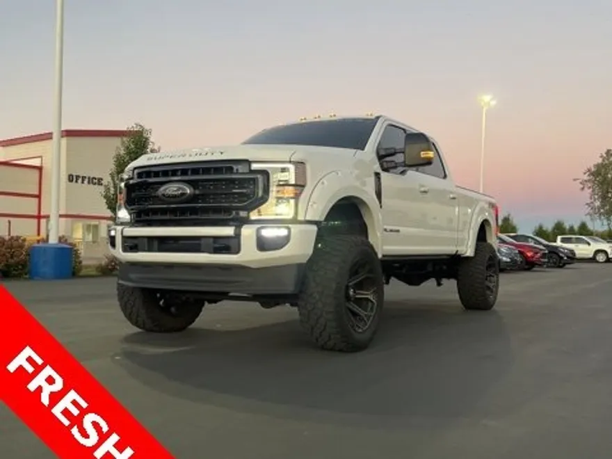 2021 Ford F-250 Lariat photo 1