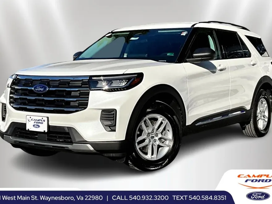 2025 Ford Explorer photo 1