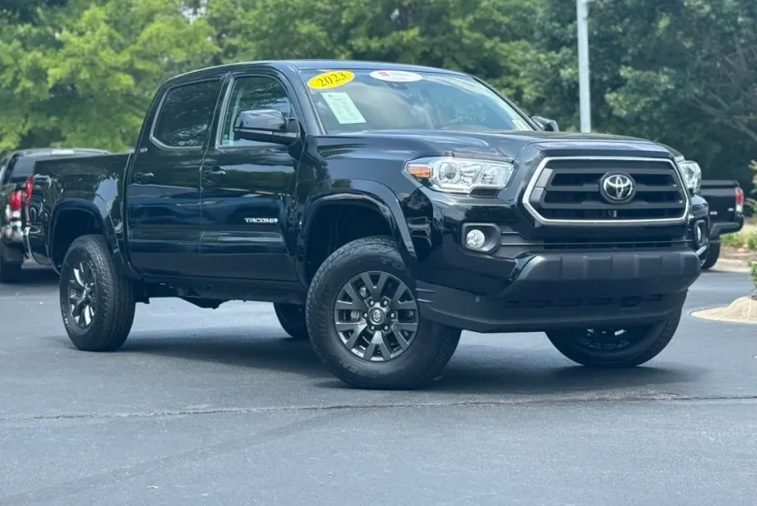 2023 Toyota Tacoma 4x4 TRD Off-Road photo 1
