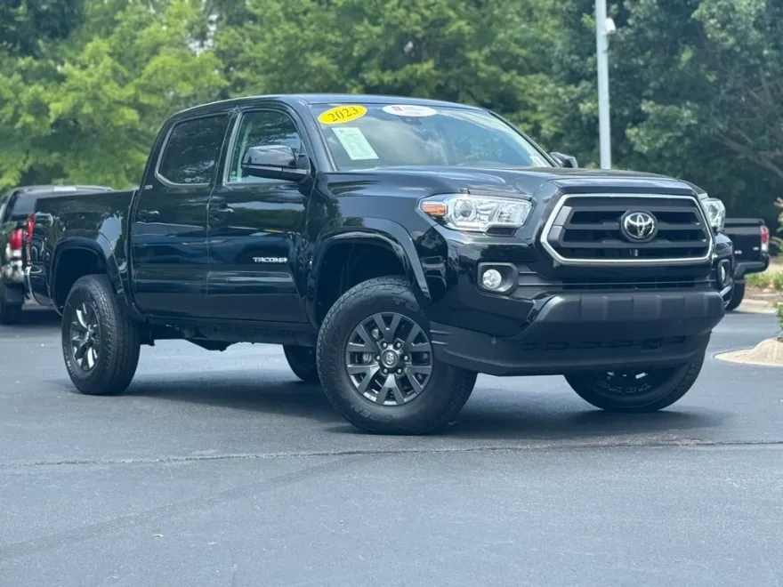 2023 Toyota Tacoma 4x4 TRD Off-Road photo 1