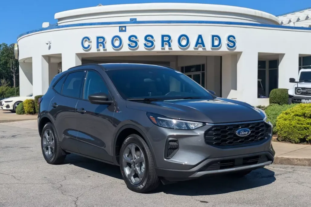 2025 Ford Escape ST-Line photo 1