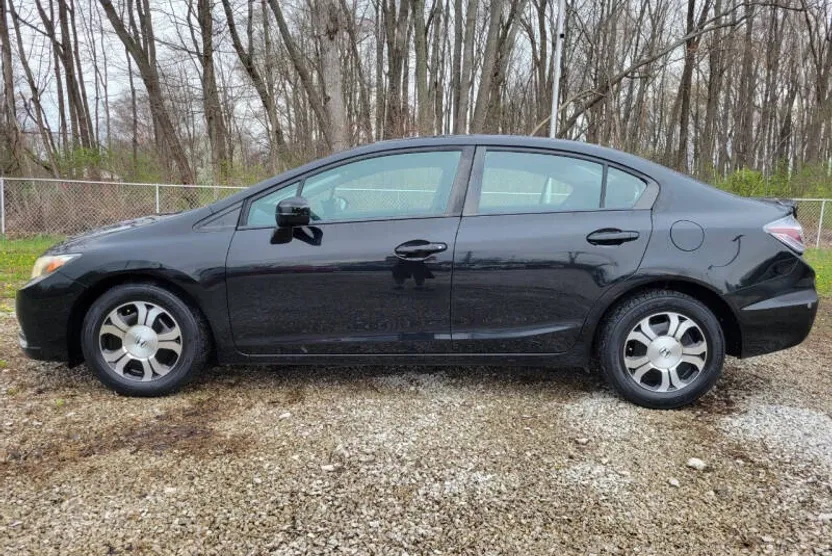 2014 Honda Civic Hybrid photo 1