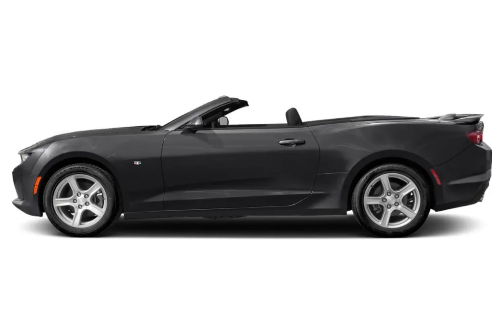2019 Chevrolet Camaro 1LT photo 1