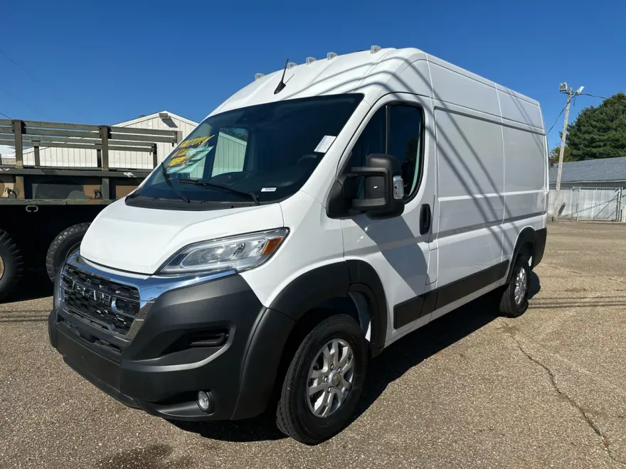 2024 Ram ProMaster 1500 High Roof photo 1