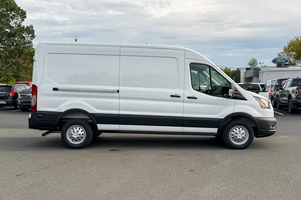 2025 Ford Transit photo 1