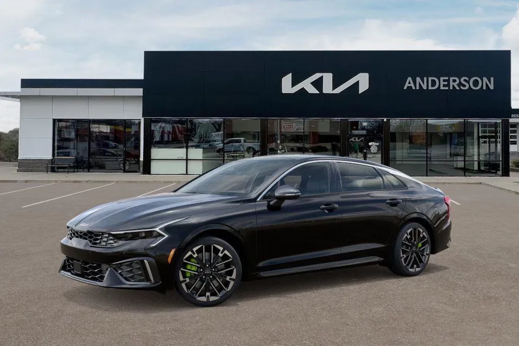2026 Kia K5 GT photo 1