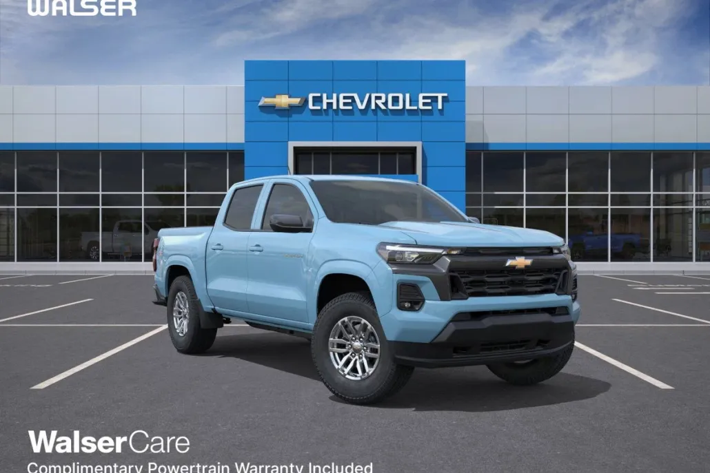 2025 Chevrolet Colorado Work Truck LT photo 1