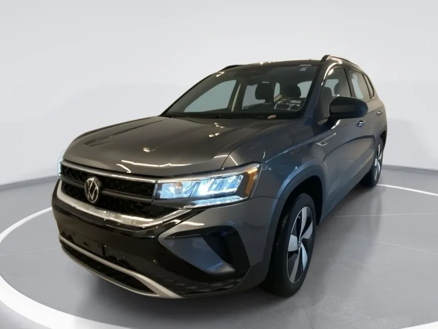 2024 Volkswagen Taos S photo 1