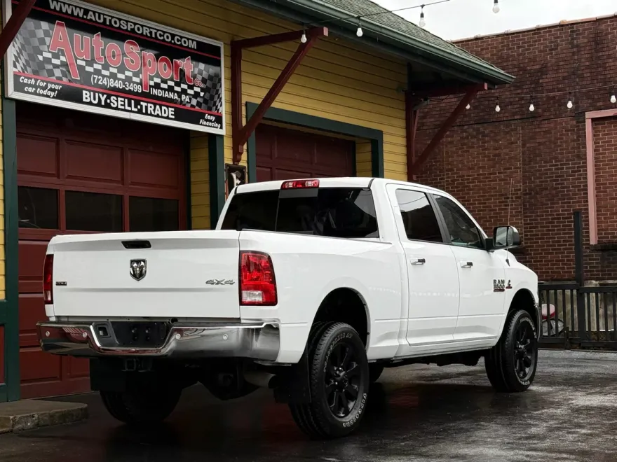 2018 Ram 3500 SLT photo 1