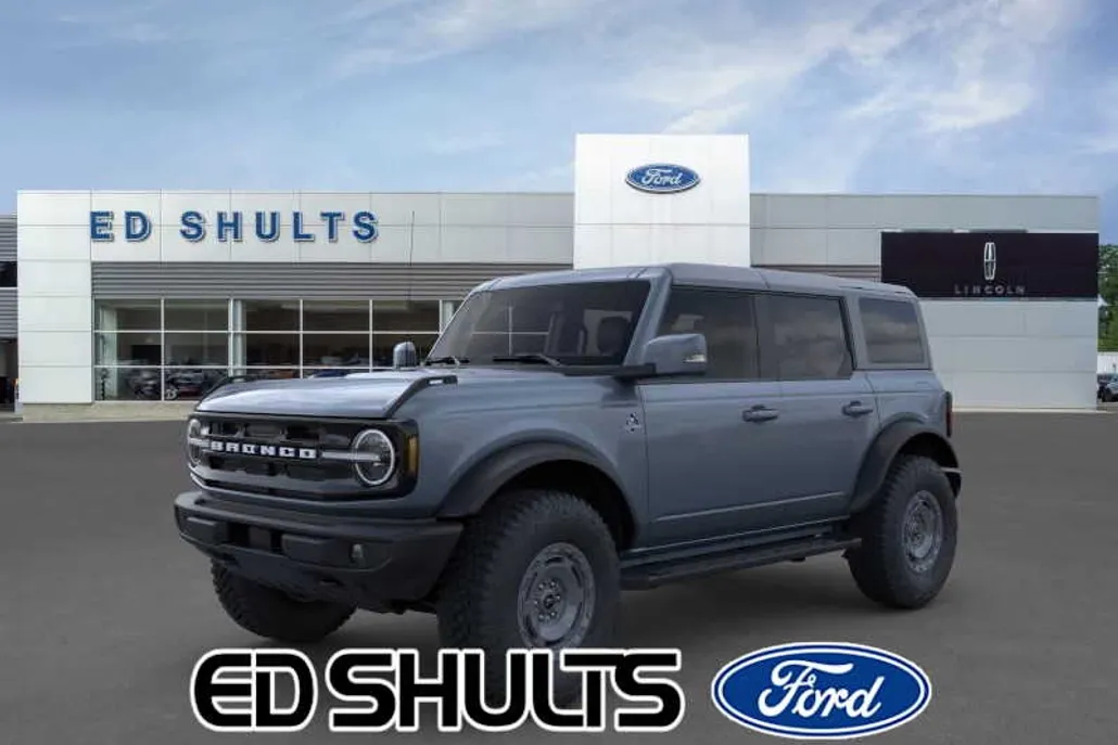 2024 Ford Bronco Outer Banks photo 1