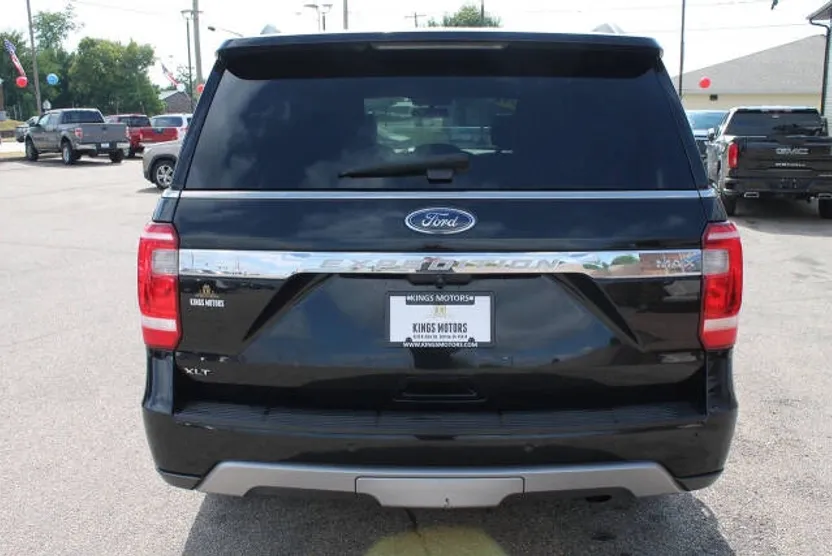 2018 Ford Expedition MAX XLT photo 1