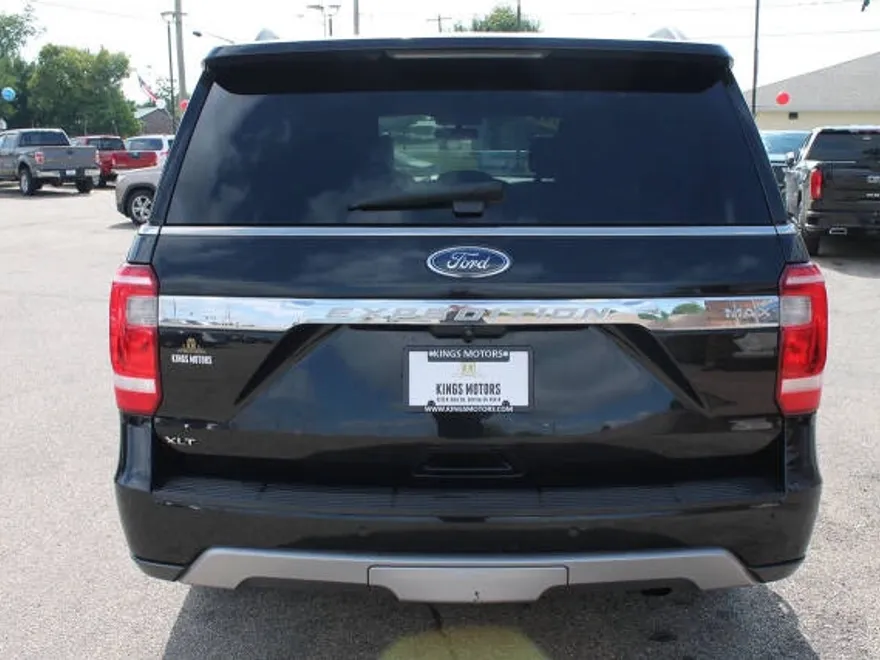 2018 Ford Expedition MAX XLT photo 1