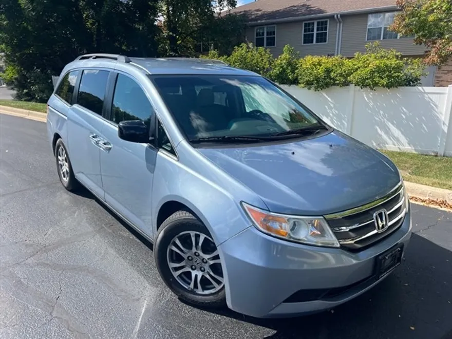 2012 Honda Odyssey EX photo 1