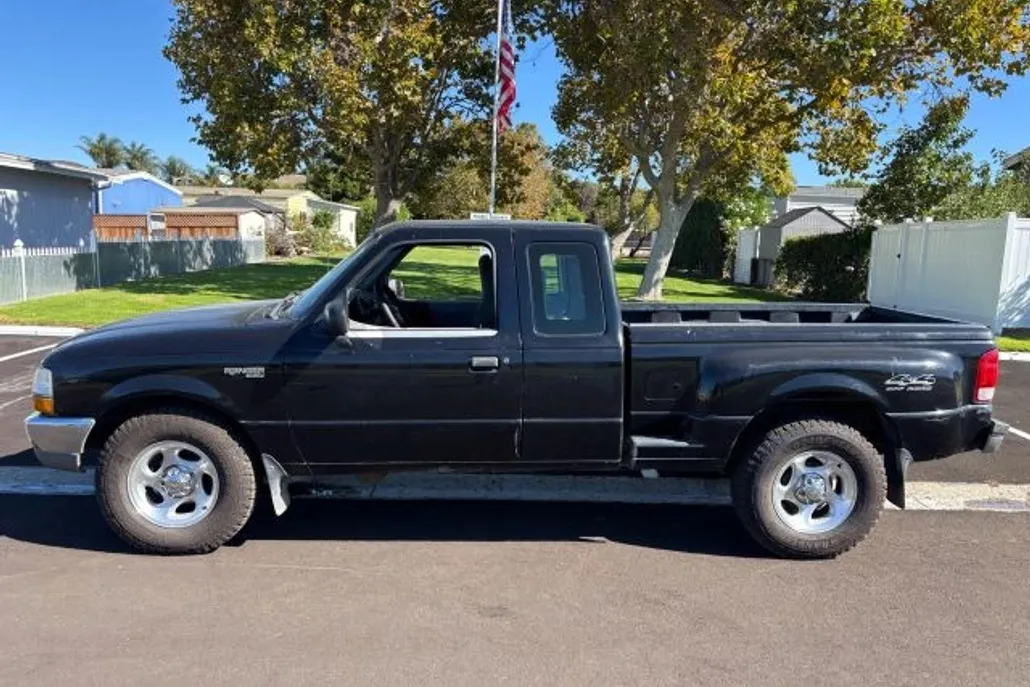 2000 Ford Ranger photo 1