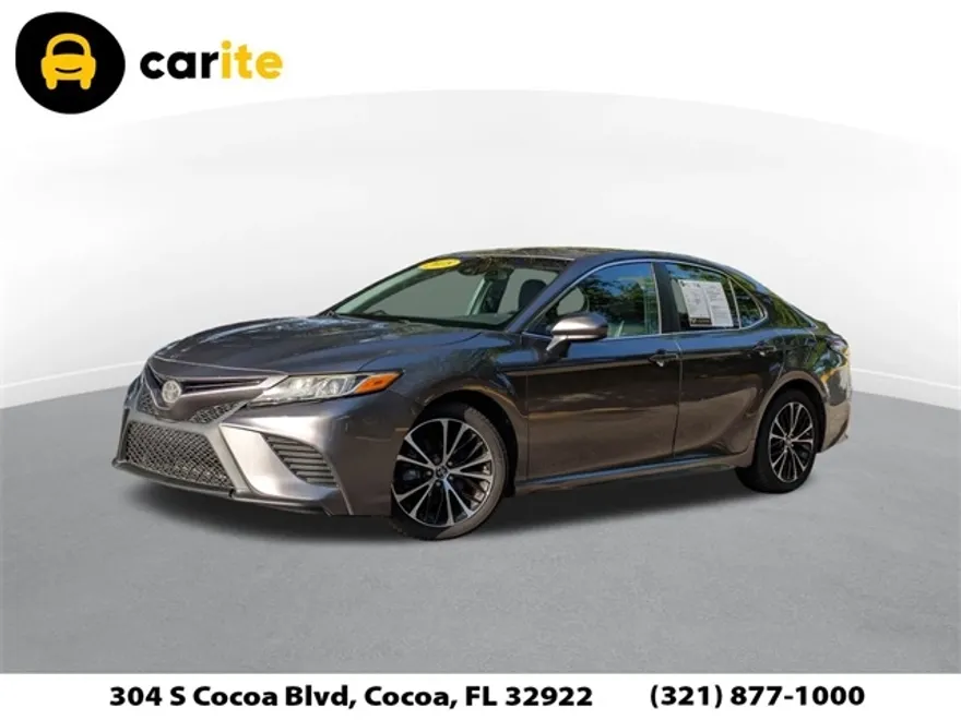 2018 Toyota Camry L photo 1