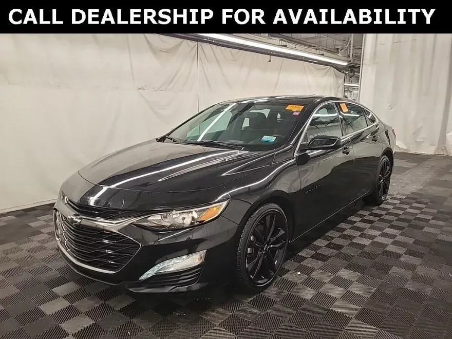 2023 Chevrolet Malibu 1LT photo 1