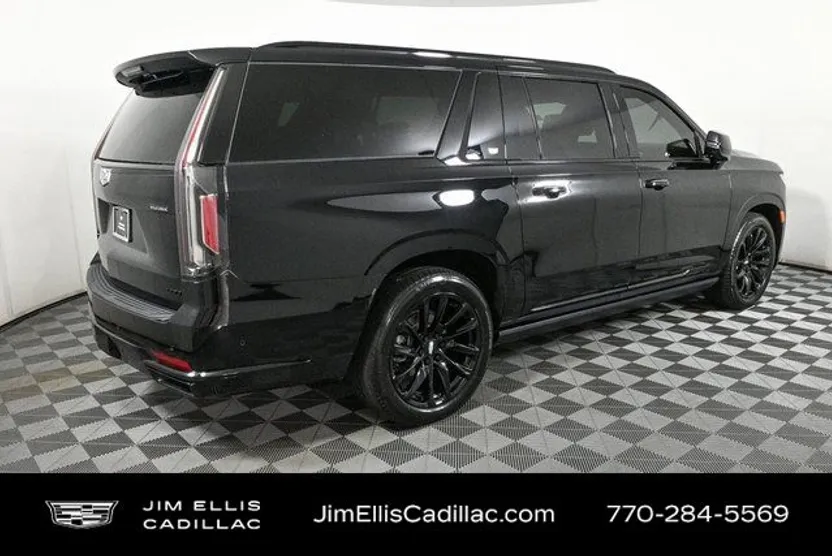 2023 Cadillac Escalade ESV Sport Platinum photo 1