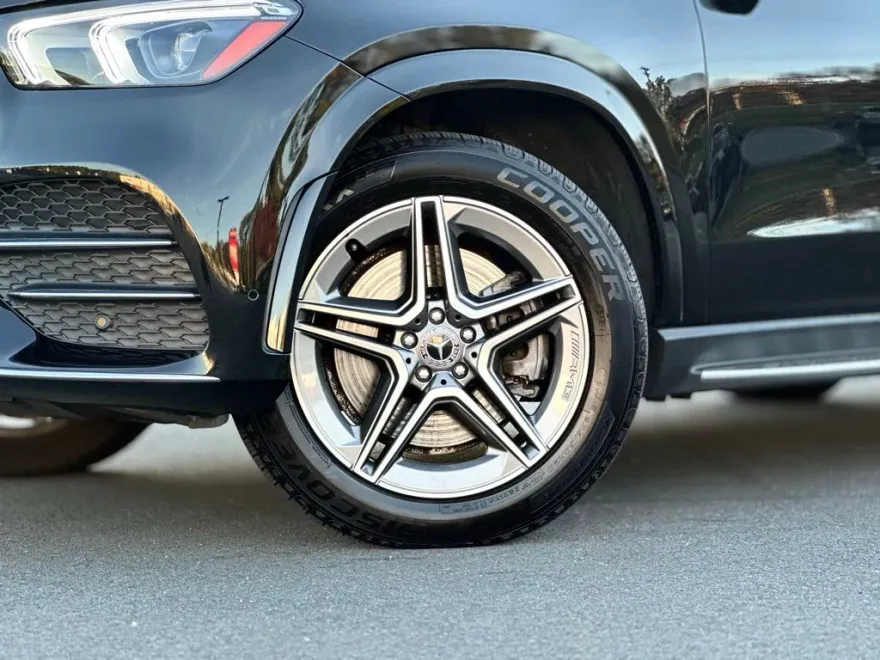 2023 Mercedes Benz GLE 450 4MATIC photo 1