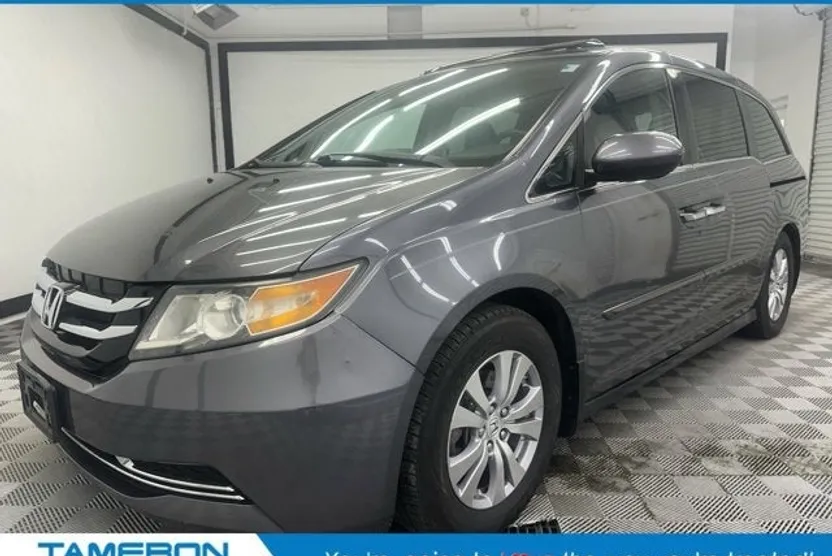 2015 Honda Odyssey EX-L photo 1