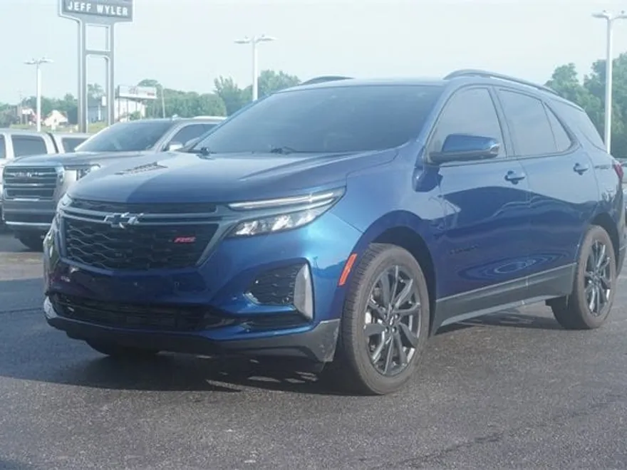 2022 Chevrolet Equinox RS photo 1