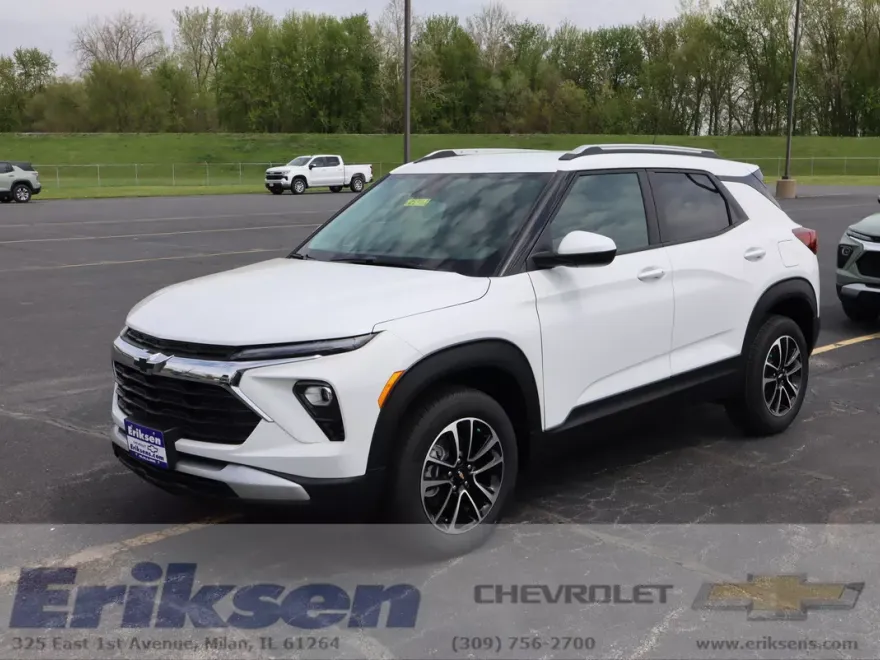 2025 Chevrolet Trailblazer LT photo 1