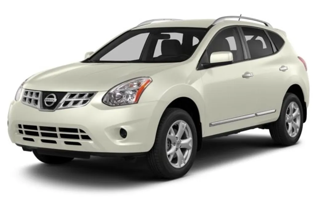2013 Nissan Rogue S photo 1