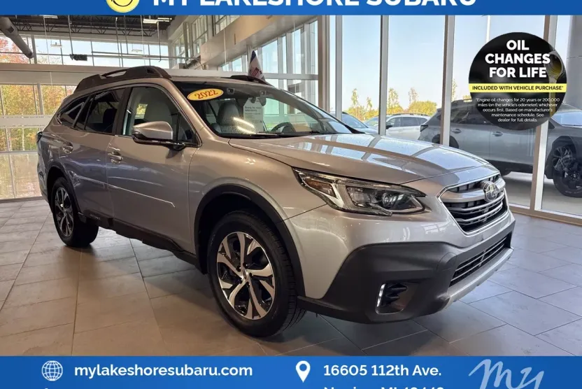 2022 Subaru Outback Limited photo 1