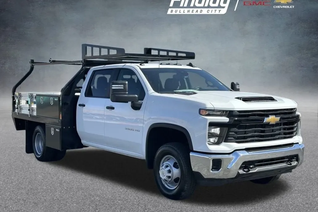 2024 Chevrolet Silverado 3500HD Work Truck photo 1