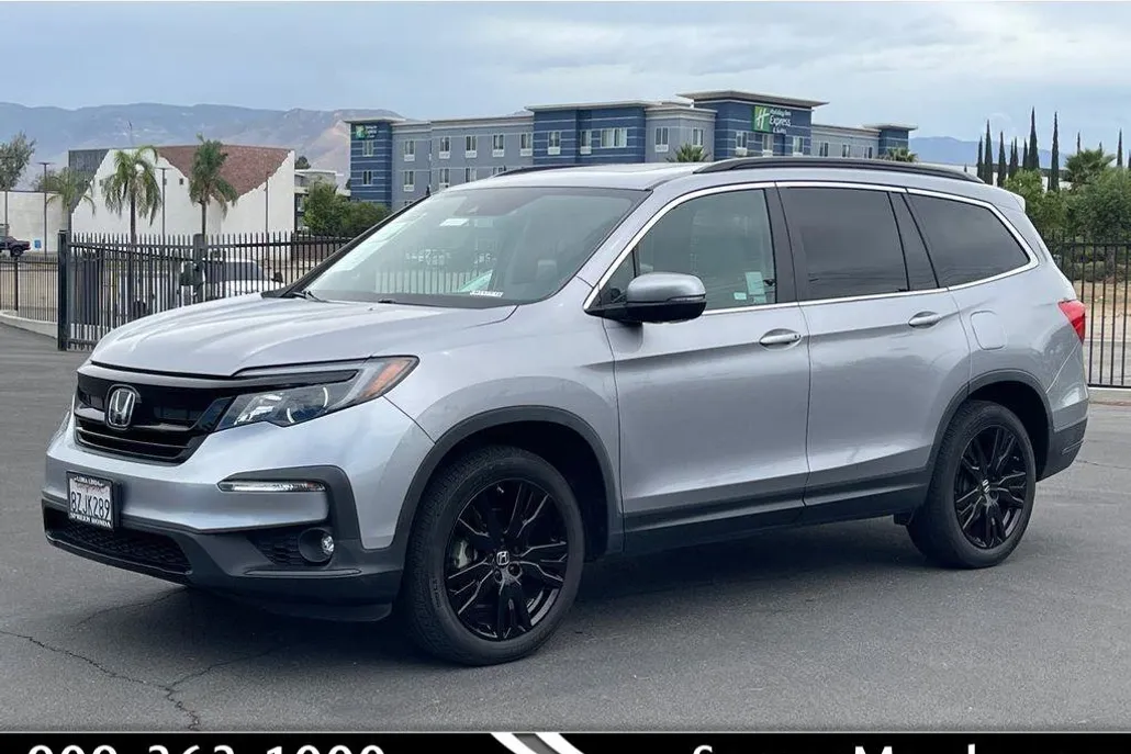 2022 Honda Pilot Special Edition photo 1