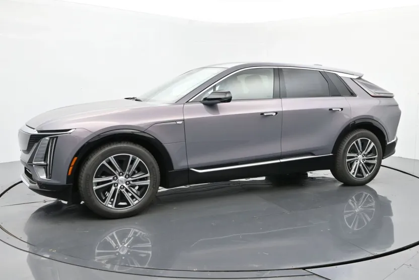 2026 Cadillac Lyriq Luxury photo 1