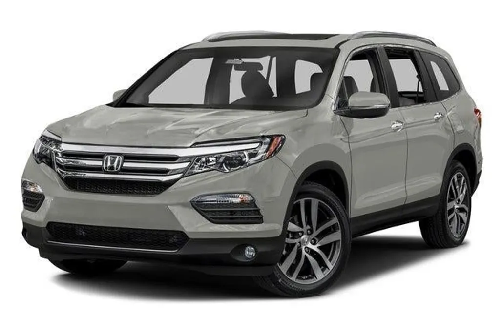 2016 Honda Pilot Touring photo 1