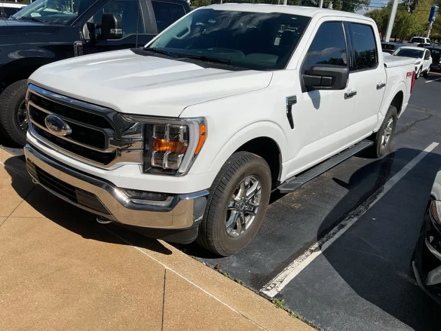 2021 Ford F-150 XLT photo 1