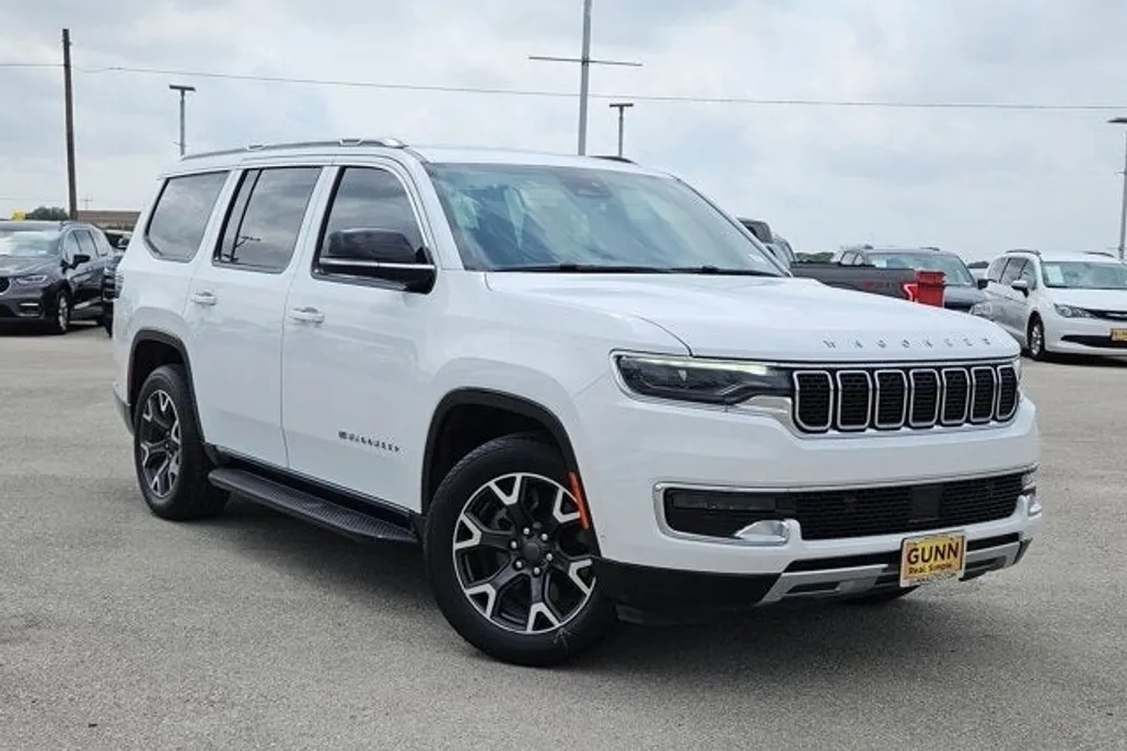 2023 Jeep Wagoneer Series III photo 1