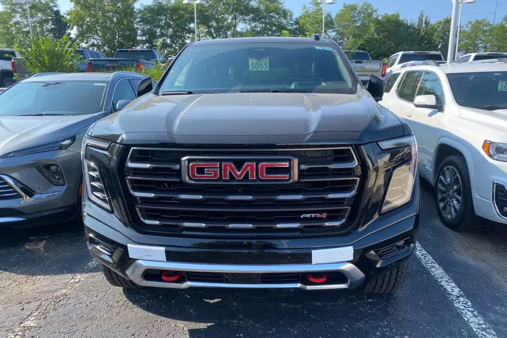 2025 Gmc Yukon XL AT4 Ultimate photo 1
