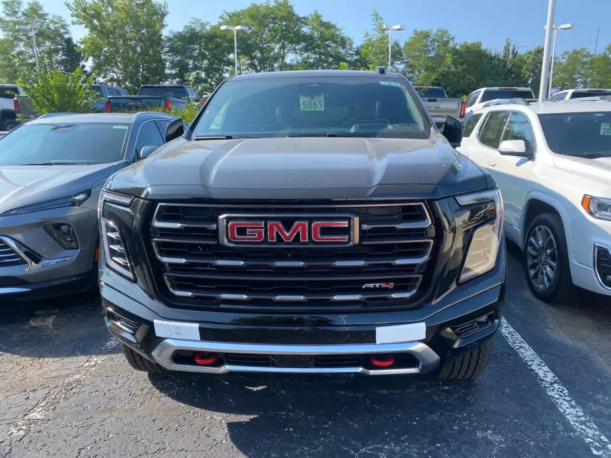 2025 Gmc Yukon XL AT4 Ultimate photo 1