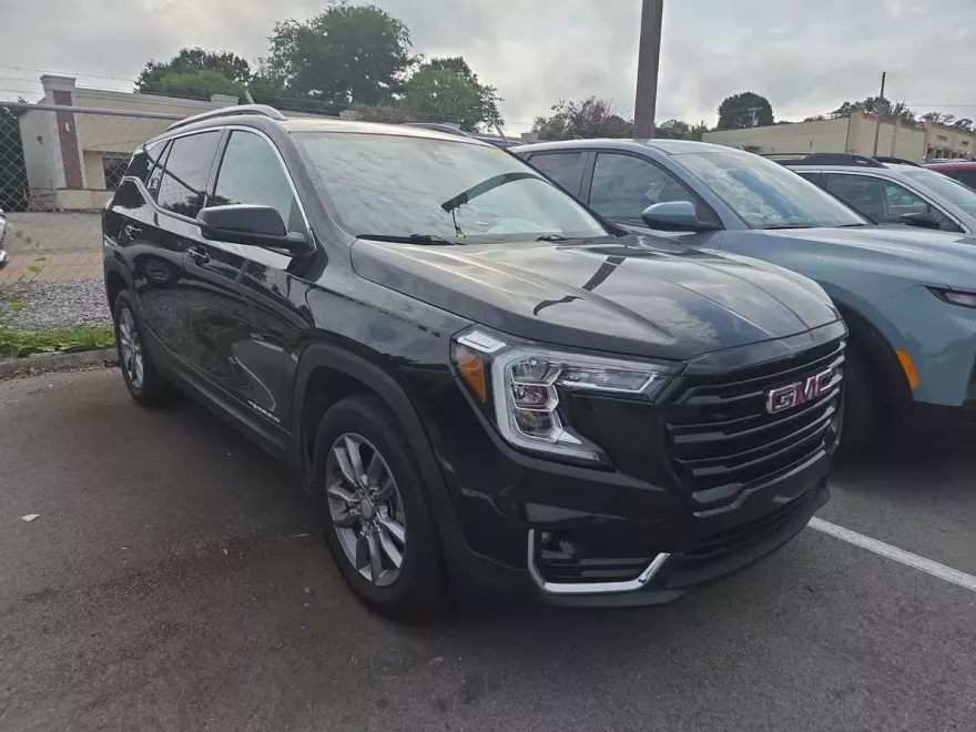 2023 Gmc Terrain SLT photo 1