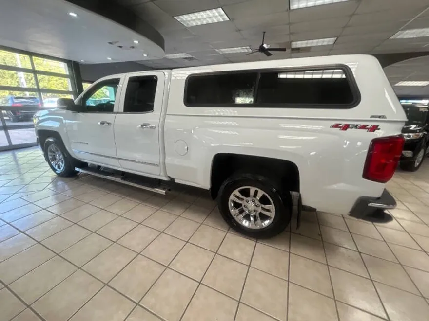 2018 Chevrolet Silverado 1500 LTZ photo 1