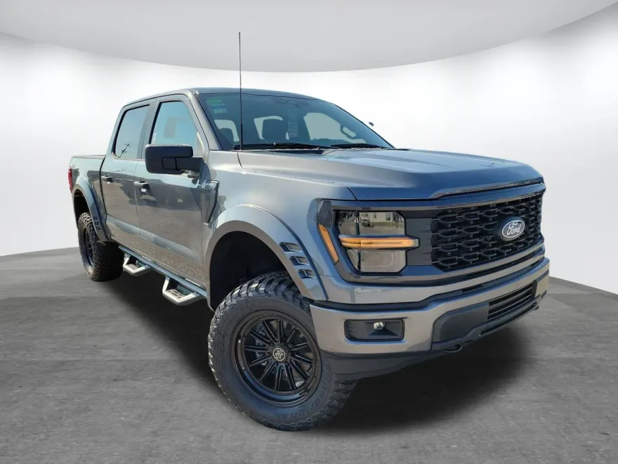 2025 Ford F-150 STX photo 1