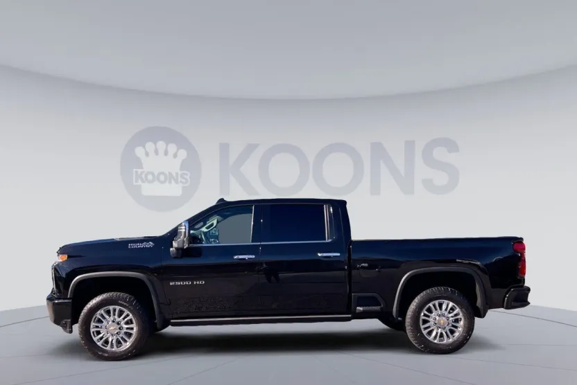 2022 Chevrolet Silverado 2500HD High Country photo 1