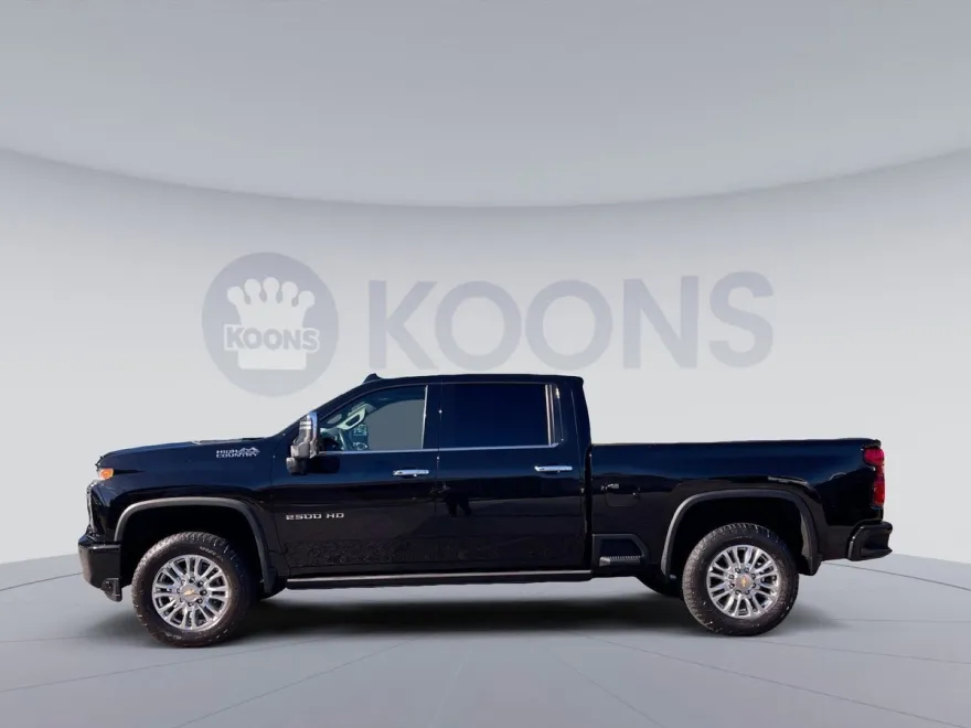 2022 Chevrolet Silverado 2500HD High Country photo 1