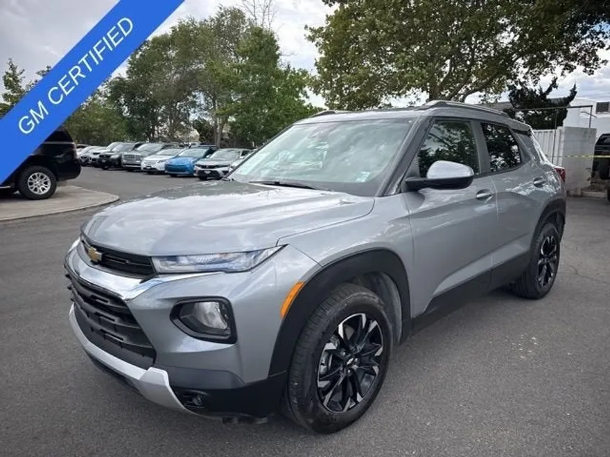 2023 Chevrolet Trailblazer LT photo 1
