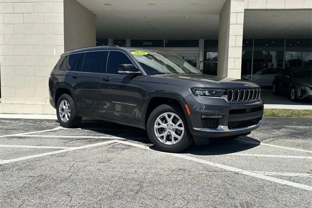 2022 Jeep Grand Cherokee Limited photo 1