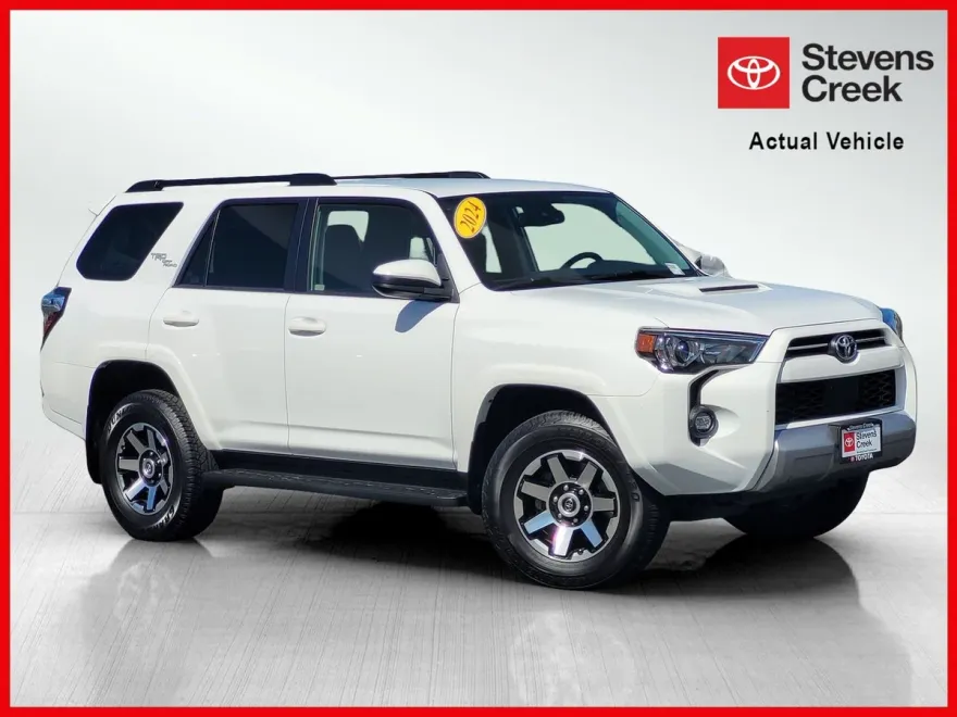 2024 Toyota 4Runner TRD Off-Road photo 1