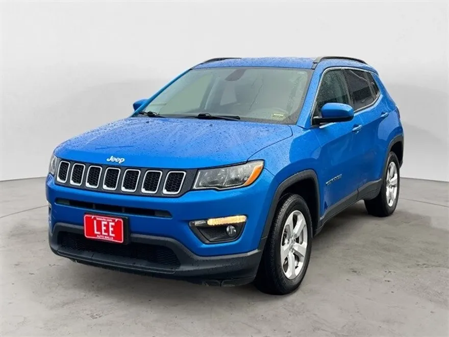 2018 Jeep Compass Latitude photo 1