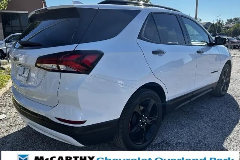 2024 Chevrolet Equinox Premier photo 1