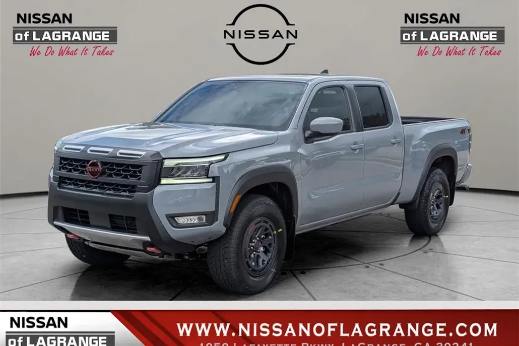 2025 Nissan Frontier PRO-4X photo 1